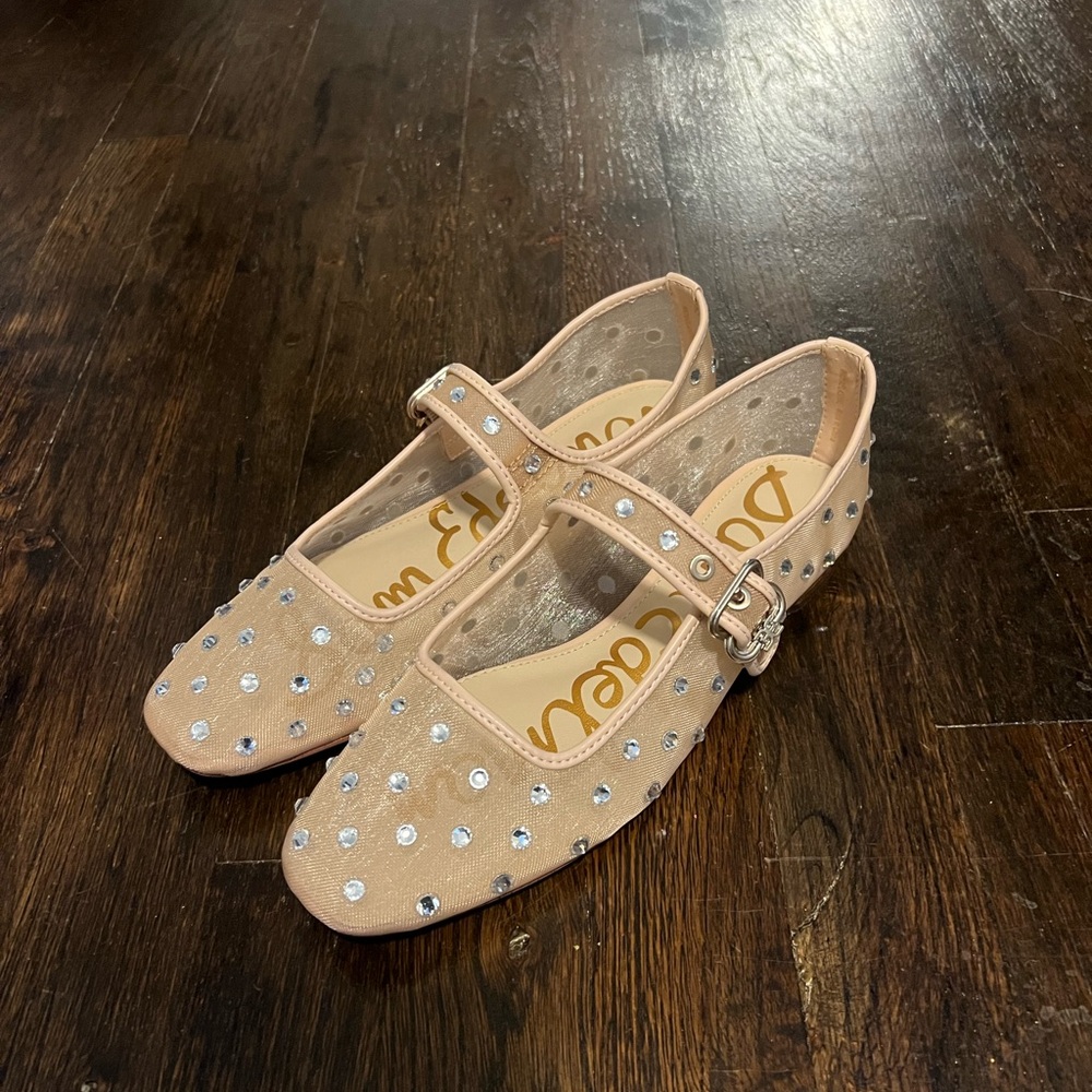 Brand new Sam Edelman Women’s Vintage Pink Mesh Michaela Ballet Flat with Stones